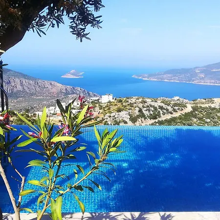 Om, 4 Bdr Stylish Kalkan Private Pool